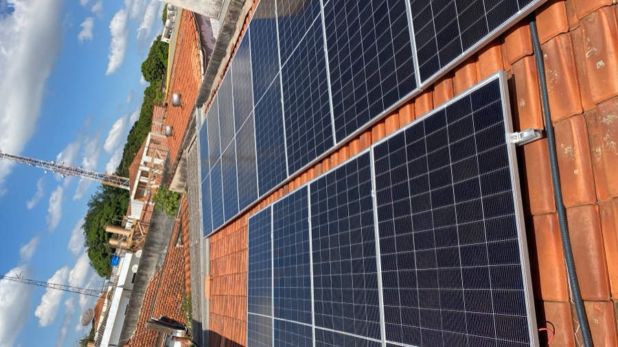 Instalação solar residencial